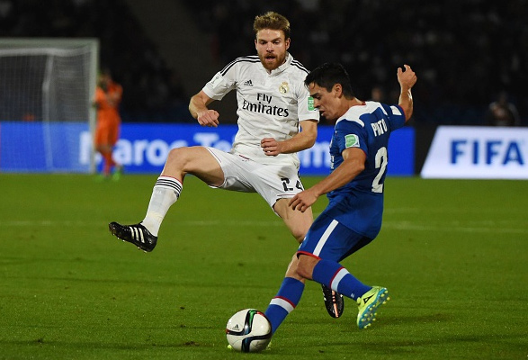 Illarra se enfrenta al Cruz Azul en semifinales del Mundial de Clubes (16-12-14)